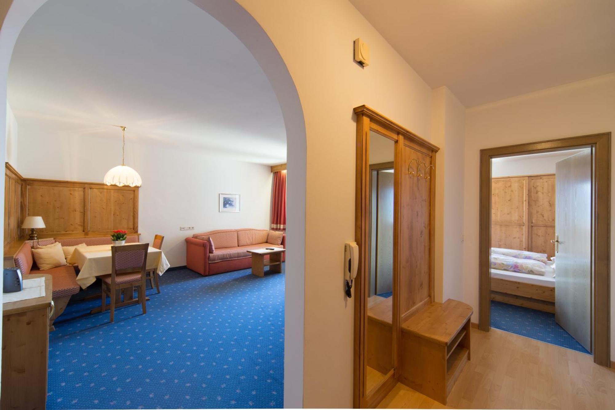 Residence Krone Schenna Cameră foto